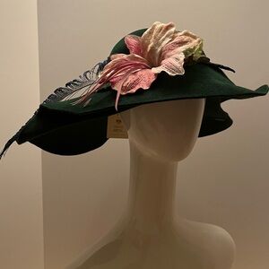 Elegant Green Floral Women's Hat